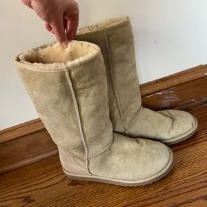 VINTAGE Tall Authentic UGG Sheepskin Boots